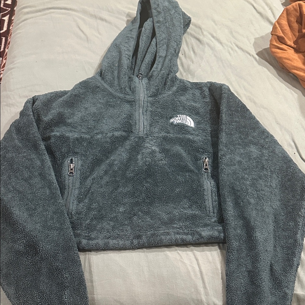 The North Face Charcoal Fleece Pullover